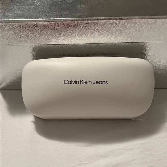 Calvin Klein Cat-Eye Sunglasses in Brown - Picture 5 of 6